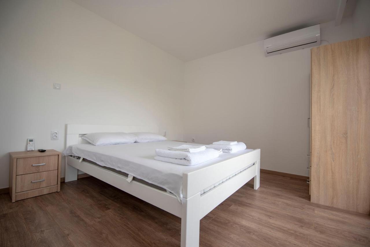 Apartman Arijana Требинье Экстерьер фото